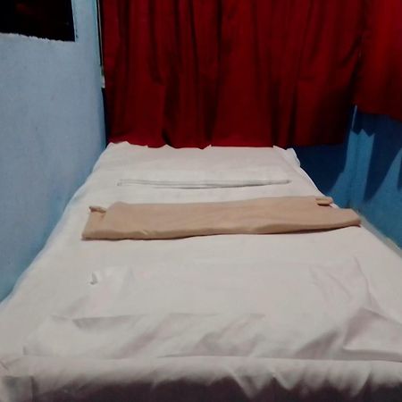 Jolitosplace Homestay Daanbantayan エクステリア 写真
