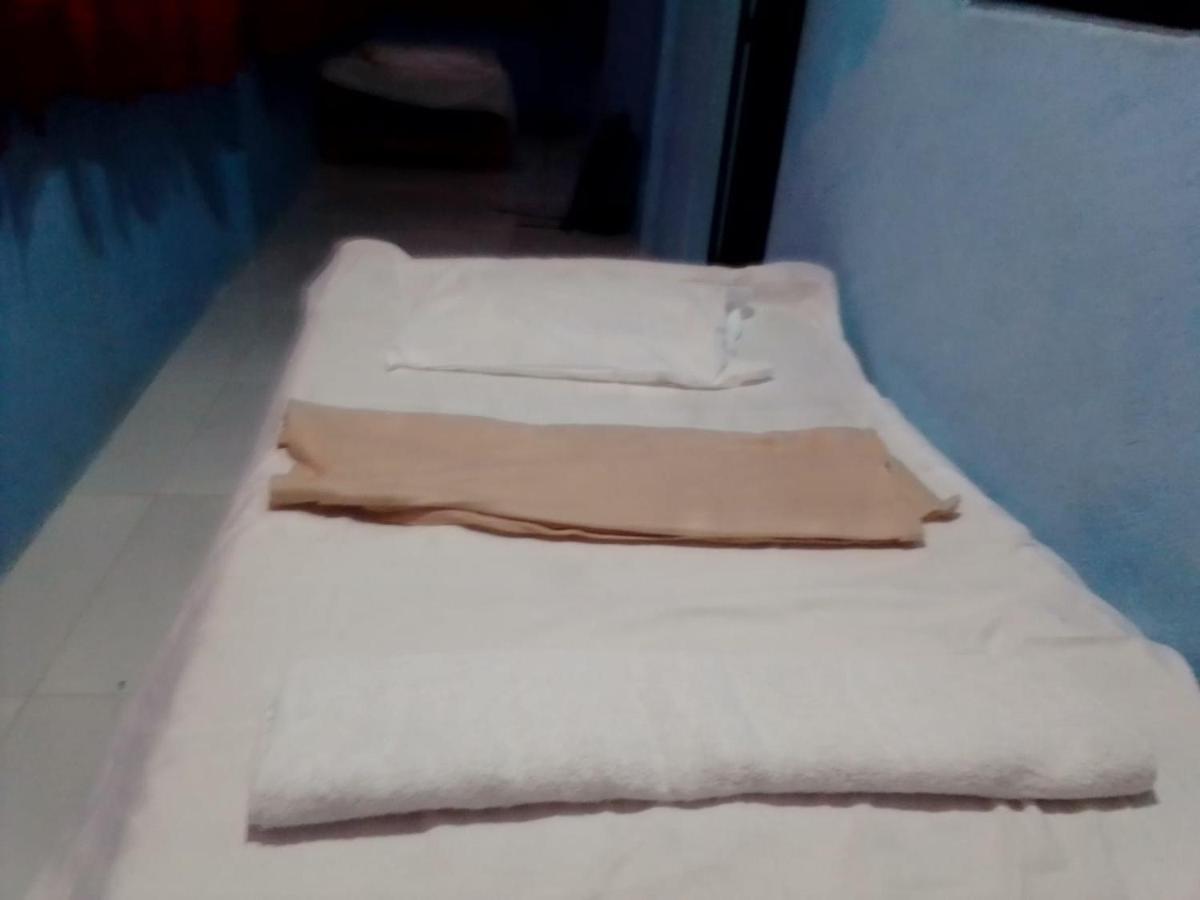 Jolitosplace Homestay Daanbantayan エクステリア 写真